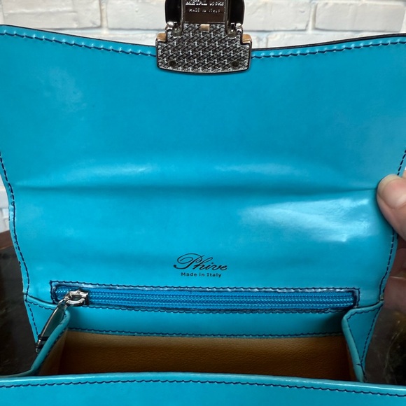 Phive Leather Bag - Picture 10 of 10